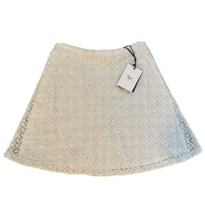 NWT AJE. WHITE DIAMOND PEARL MINI SKIRT